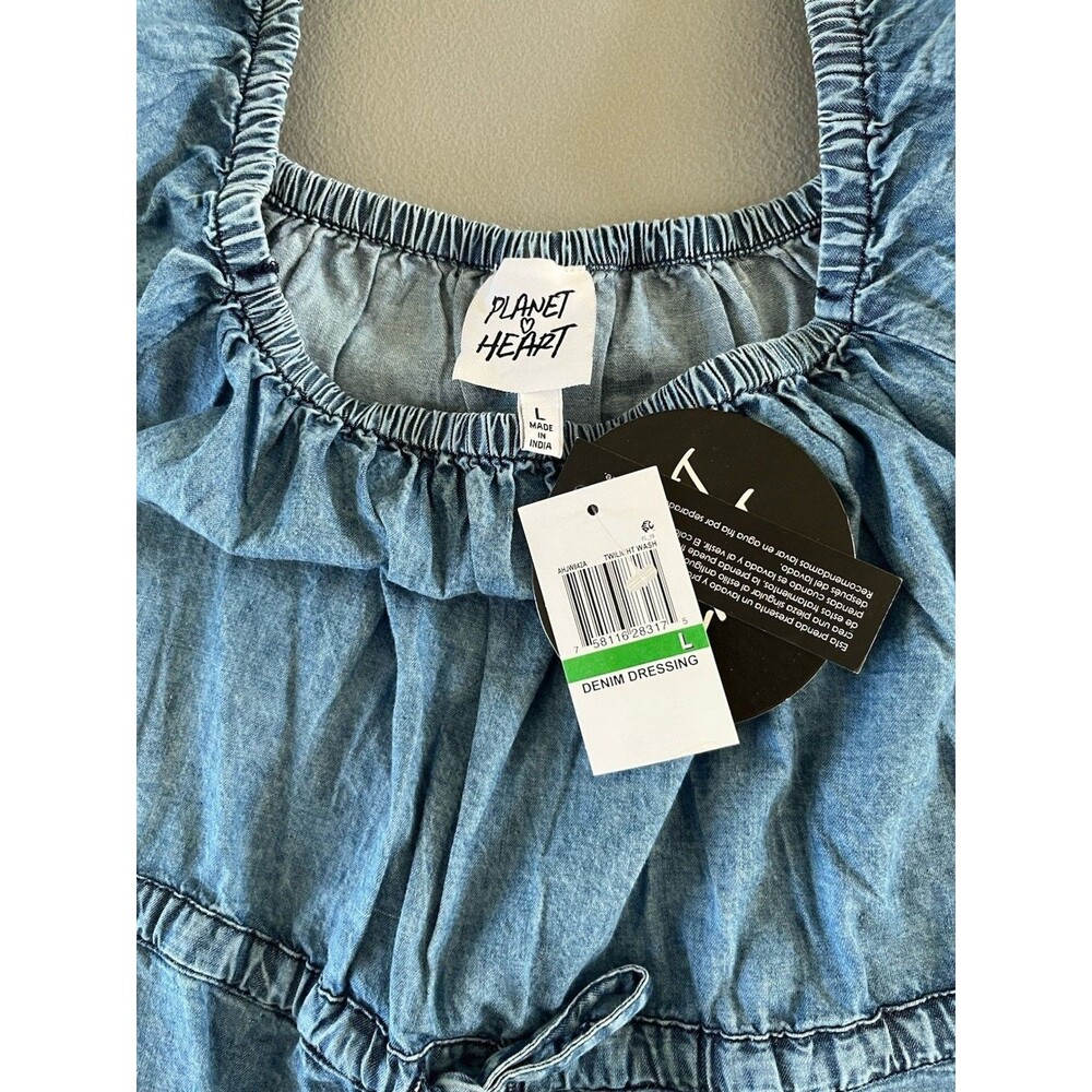 Planet Heart Womens Twilight Wash Denim Top Large Blue Peasant Cottagecore NWT